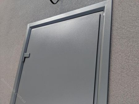 Вхідні двері  STRAJ Techno-door